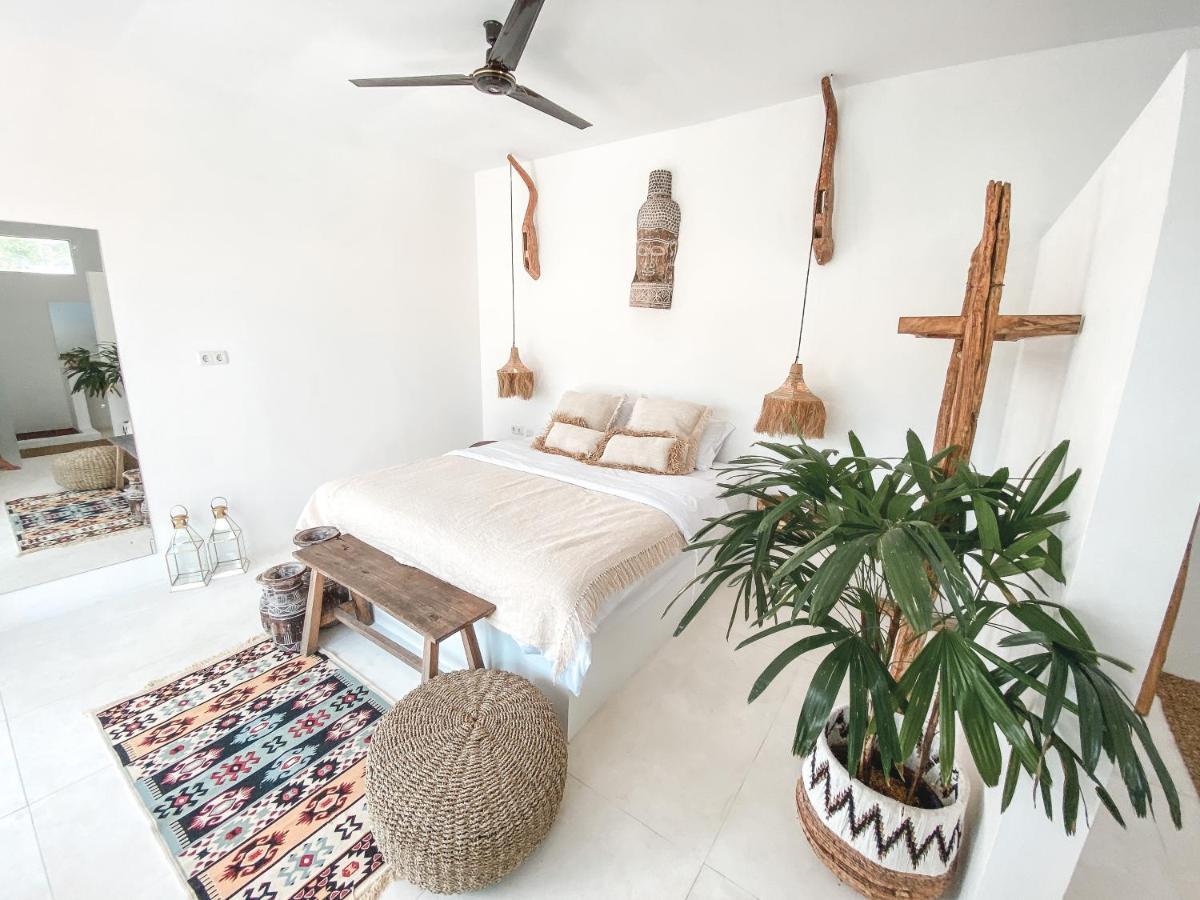 Villa Uma & Amu - Modern Design Kuta  外观 照片
