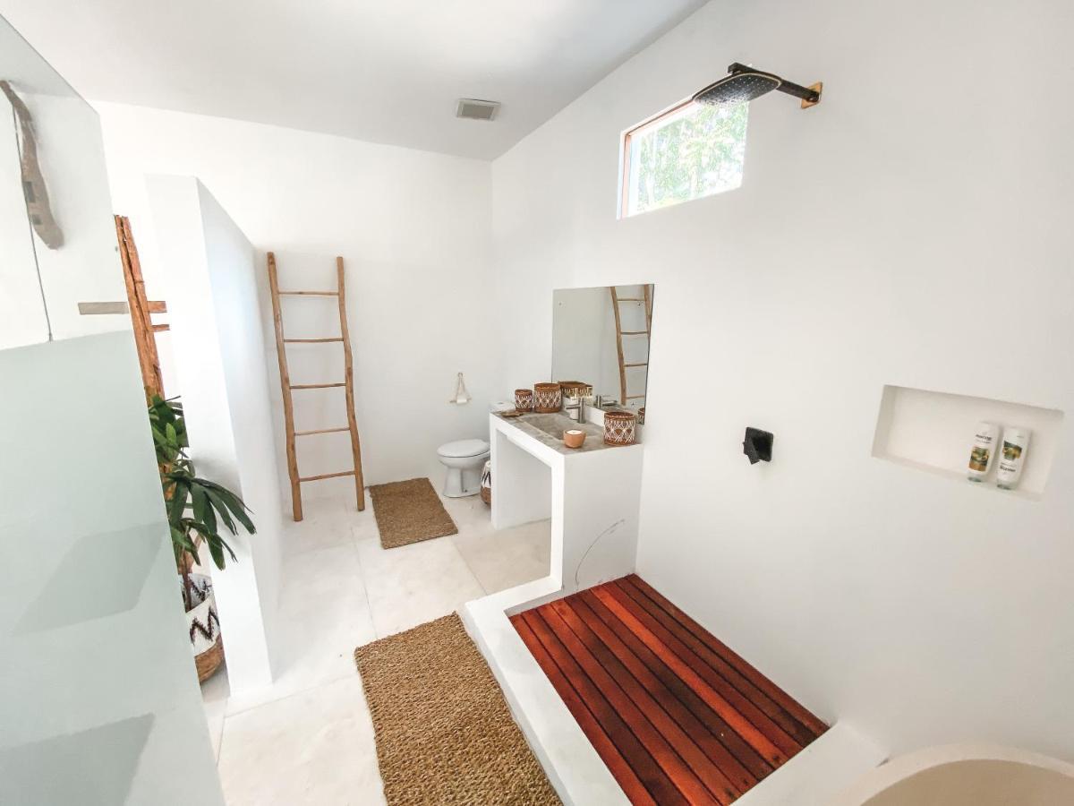 Villa Uma & Amu - Modern Design Kuta  外观 照片